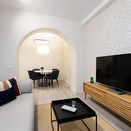 Cozy Apartment In The Heart Of Malaga Exterior photo